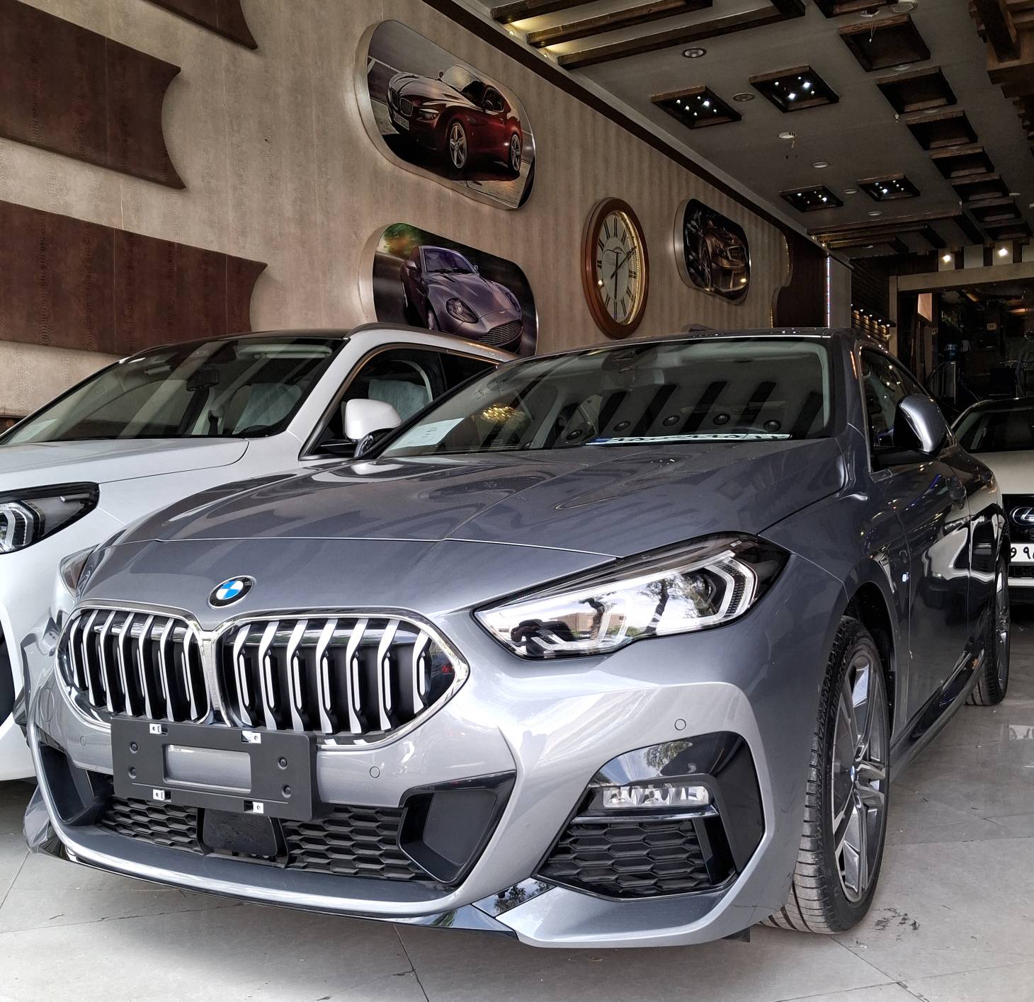 بی ام و 225i
