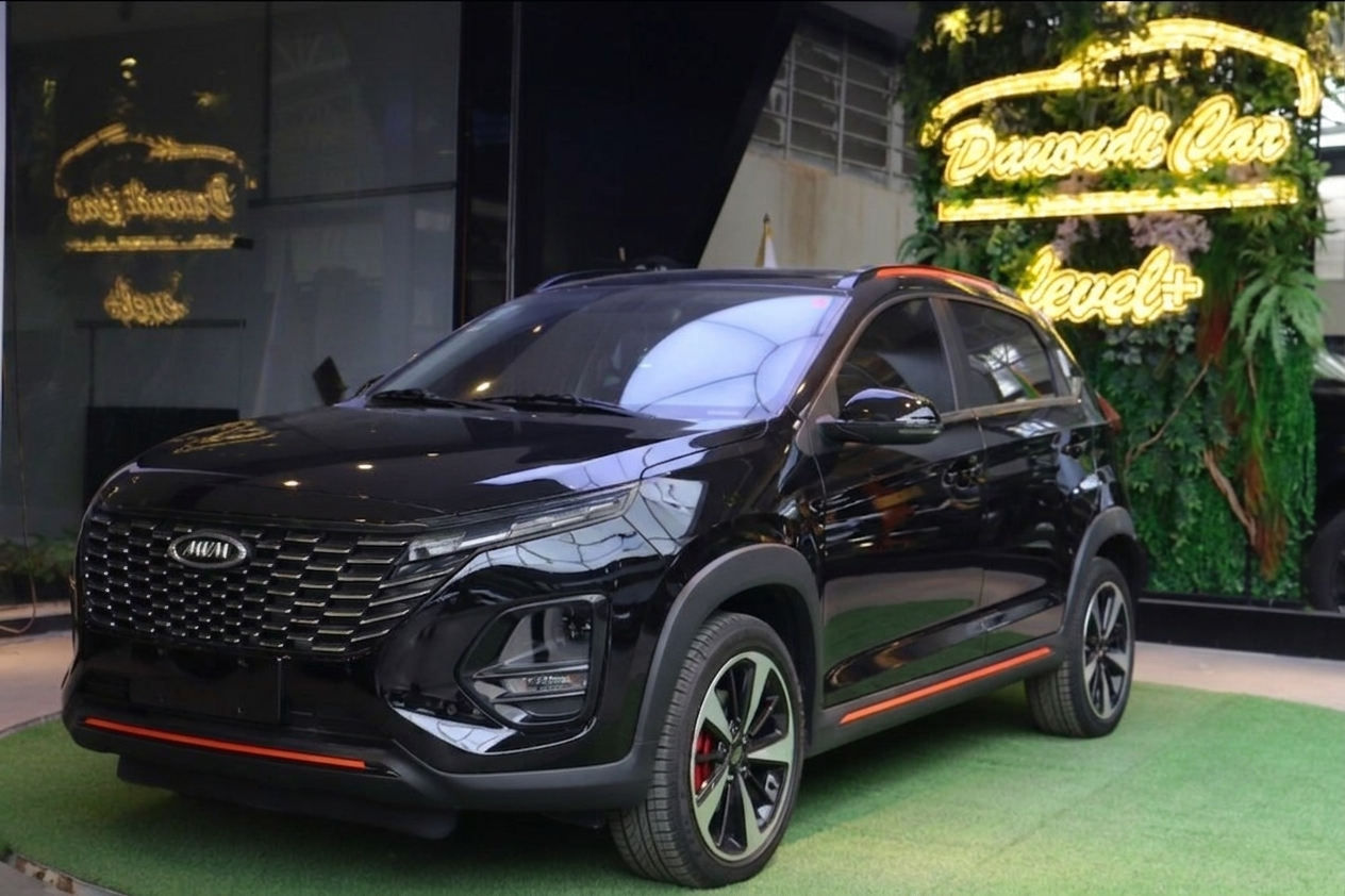 ام وی ام X33 کراس